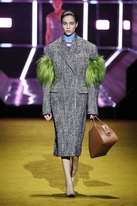 prada ready to wear 2022.